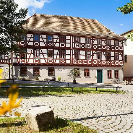 ホテル Stadthaus アルンシュタット